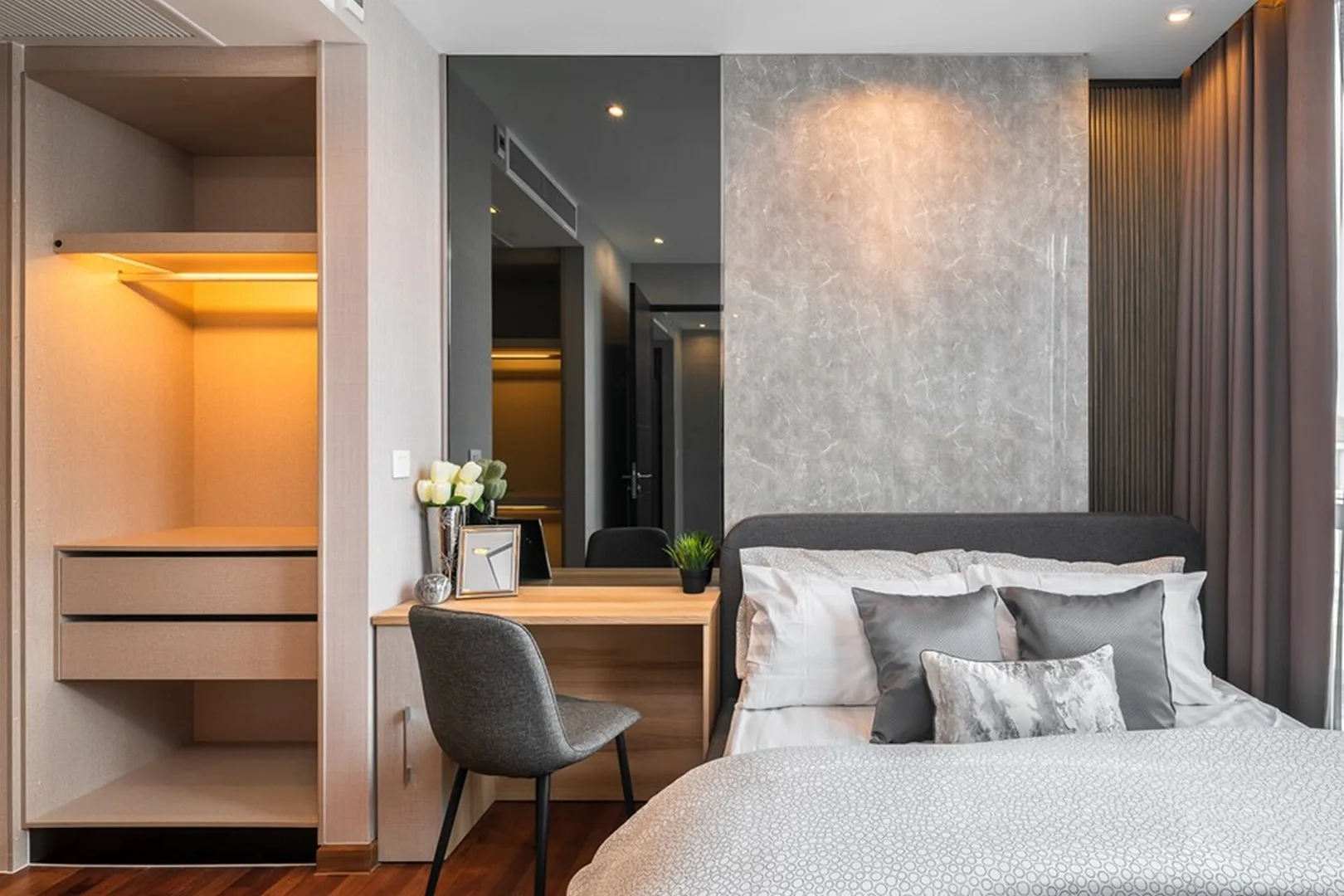 Property photos for Wish Signature  Midtown Siam