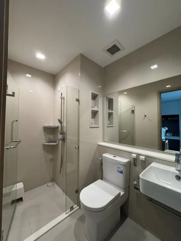 Property photos for Life Sathorn Sierra