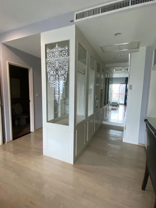 Property photos for Noble Remix