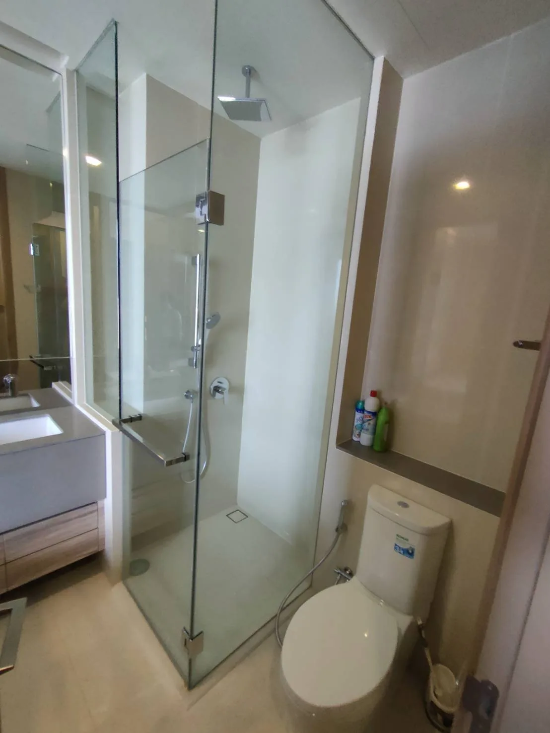 Property photos for The Esse Asoke