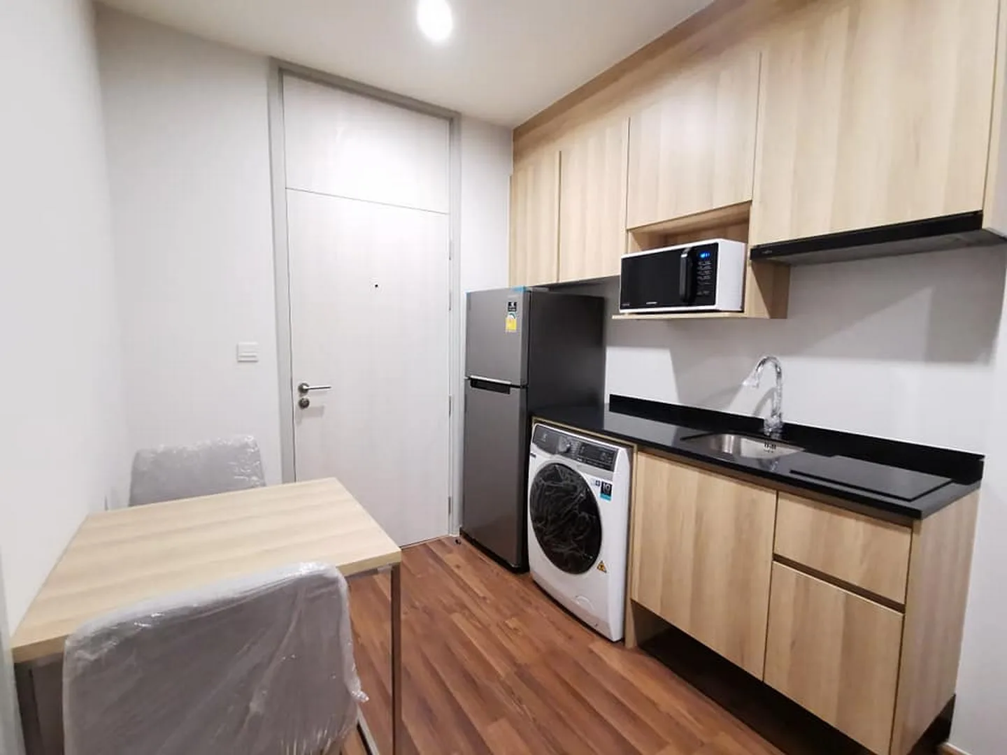 Property photos for Noble Revolve Ratchada 2
