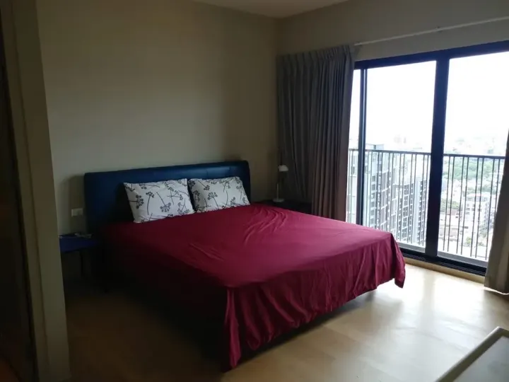 Property photos for Noble Reveal