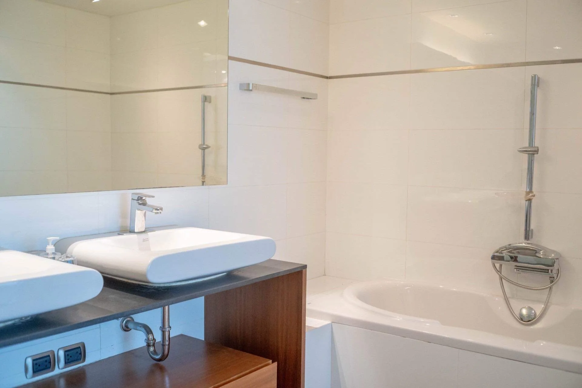 Property photos for Le Monaco Residence Ari
