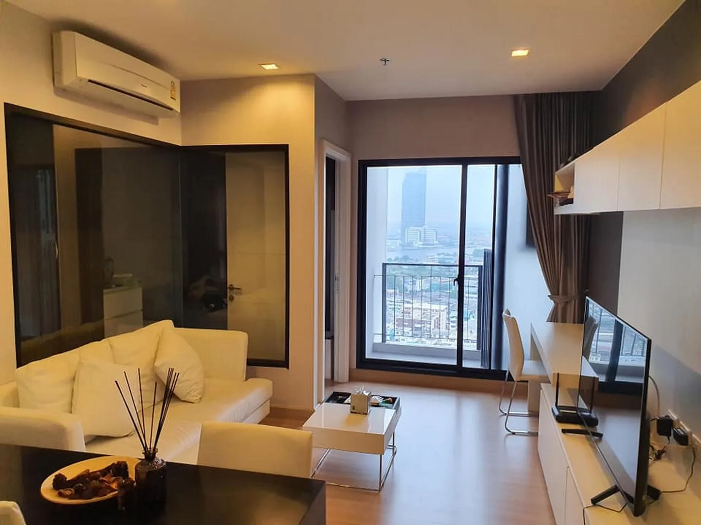 Property photos for Urbano Absolute Sathon - Taksin