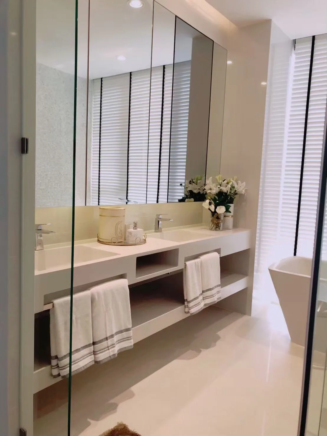 Property photos for Vittorio