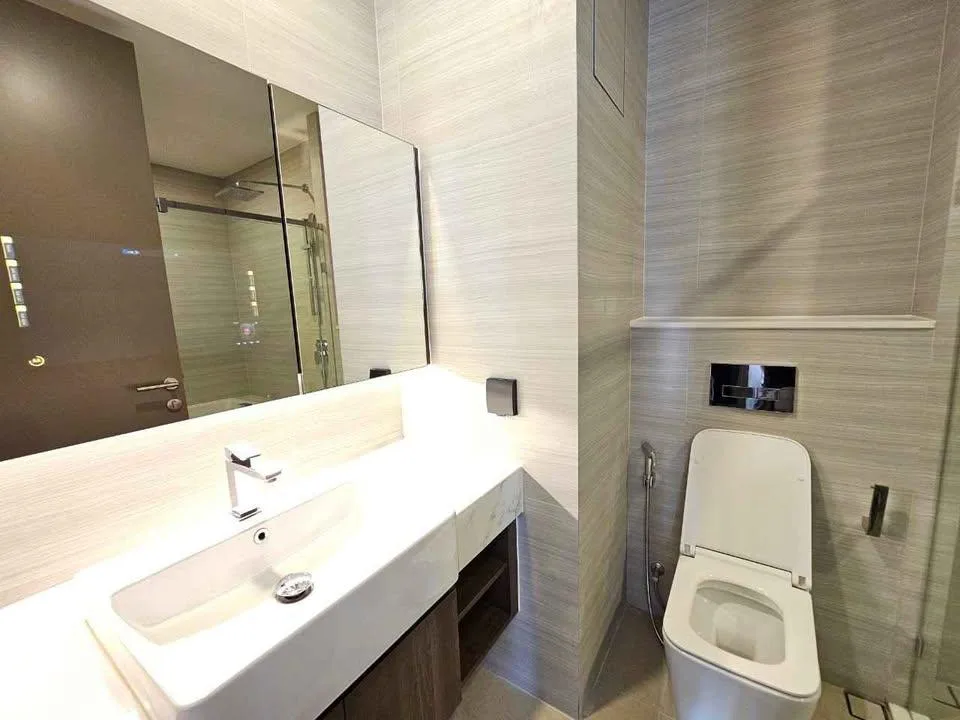 Property photos for Park Origin Thonglor