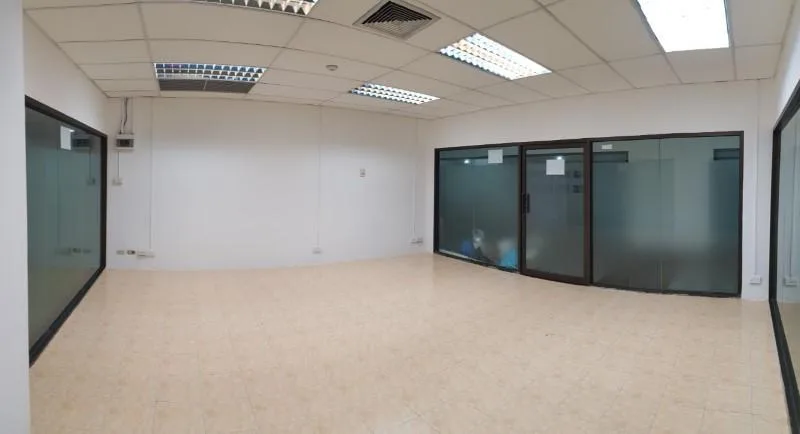 Property photos for Omni Tower Sukhumvit Nana