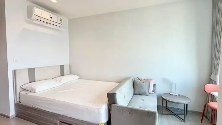 Property photos for Life Sathorn Sierra