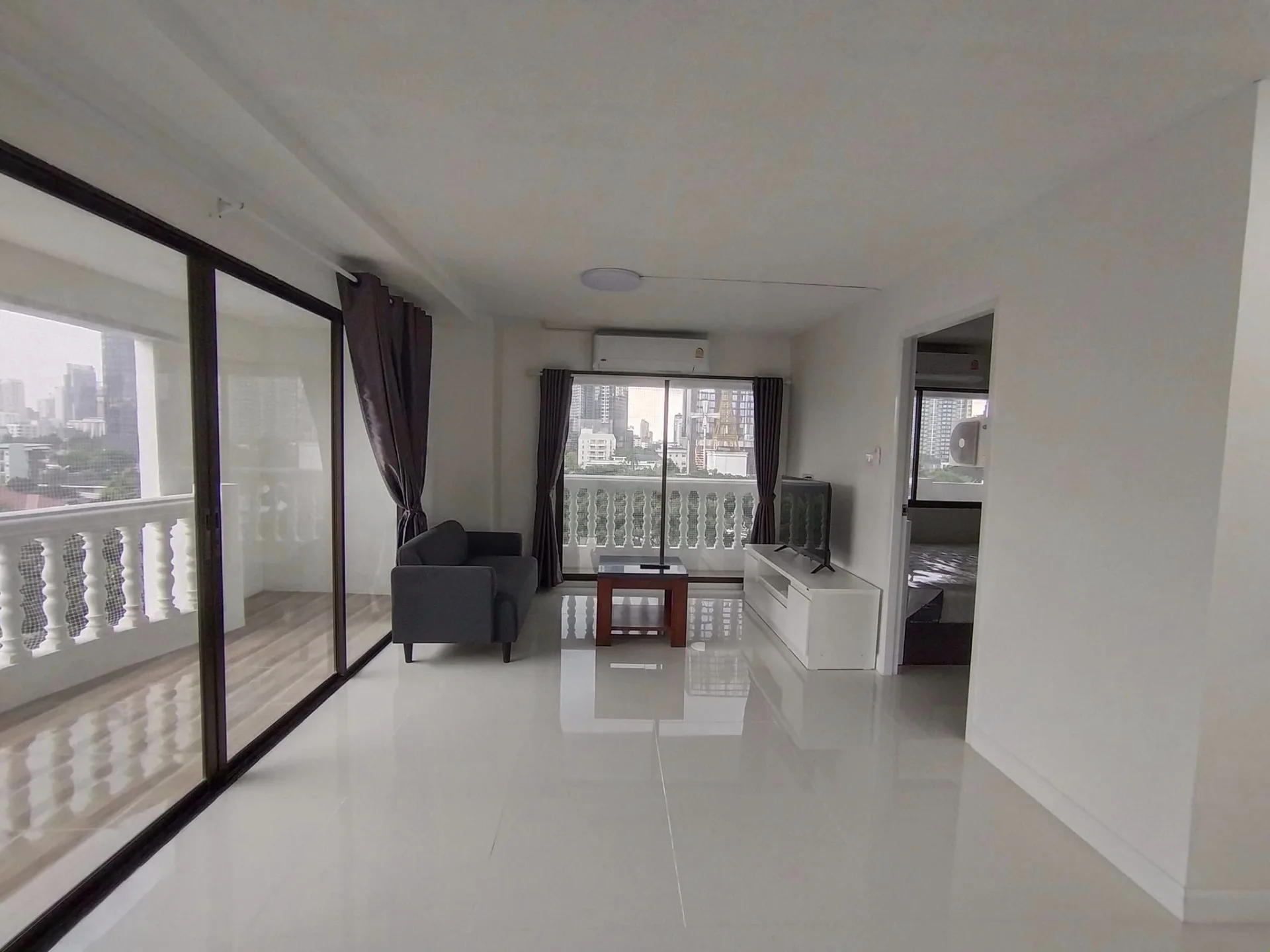 Property photos for 38 Mansion
