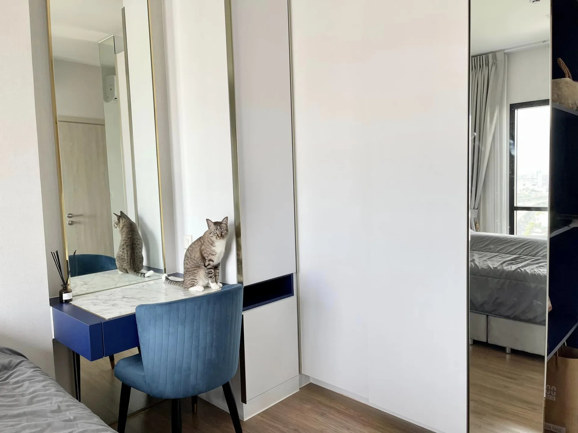 Property photos for Metris Rama 9-ramkhamhaeng