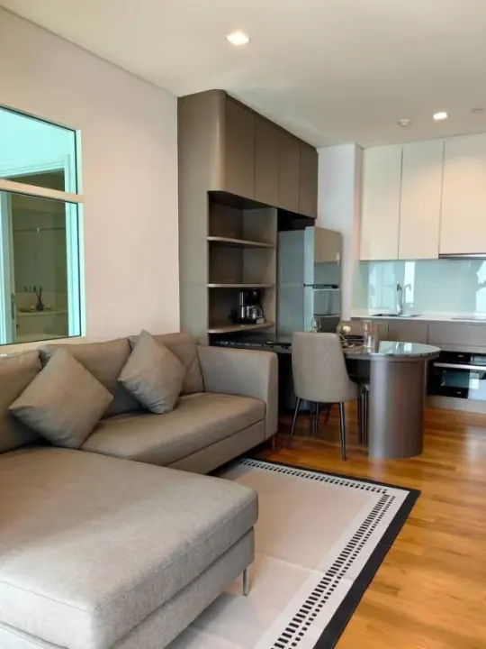 Property photos for Ivy Thonglor
