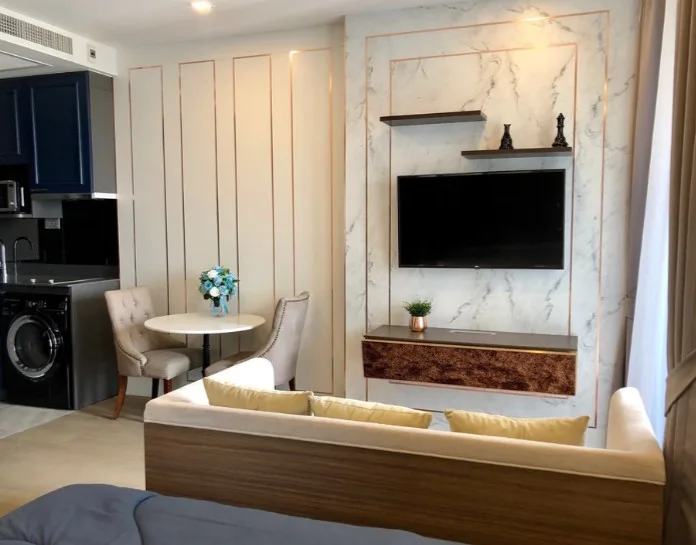 Property photos for Ashton Asoke