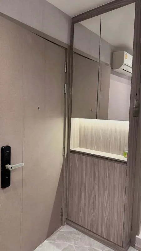 Property photos for Life Asoke Hype