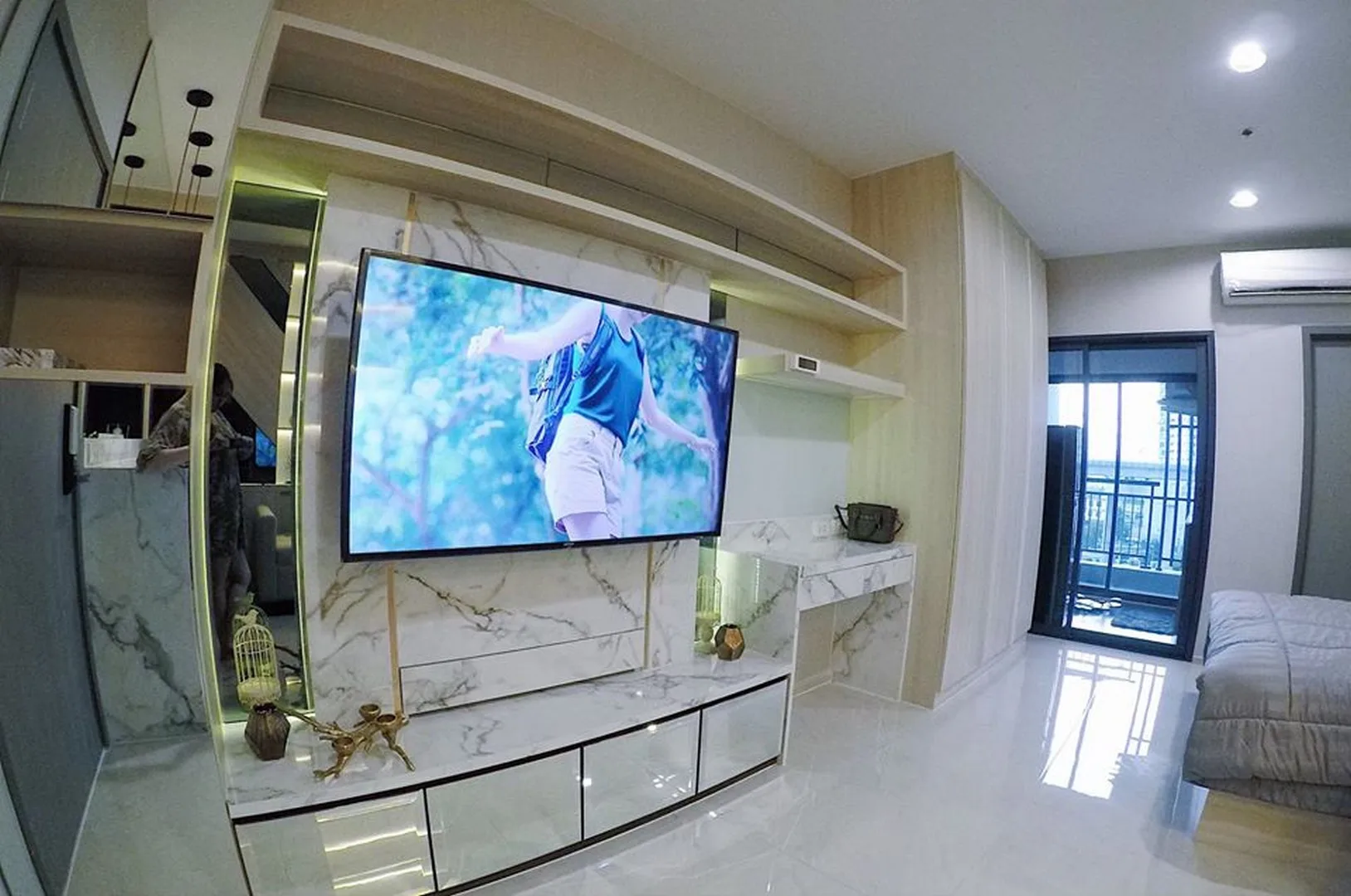 Property photos for Ideo Thaphra Interchange