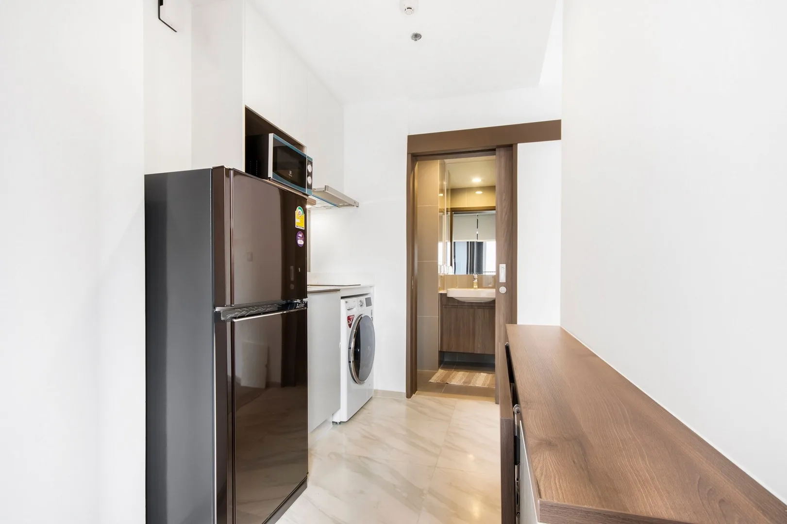Property photos for Ideo Mobi Asoke