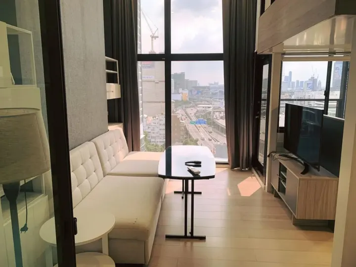Property photos for Chewathai Residence Asoke
