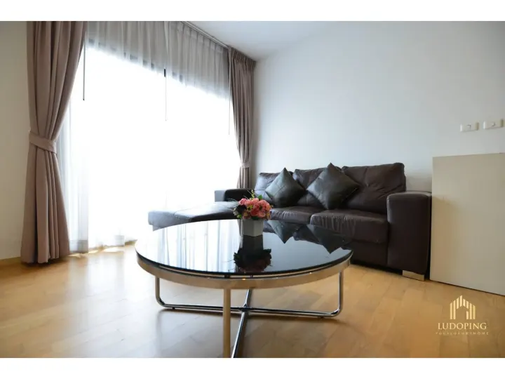 Property photos for Noble Reveal