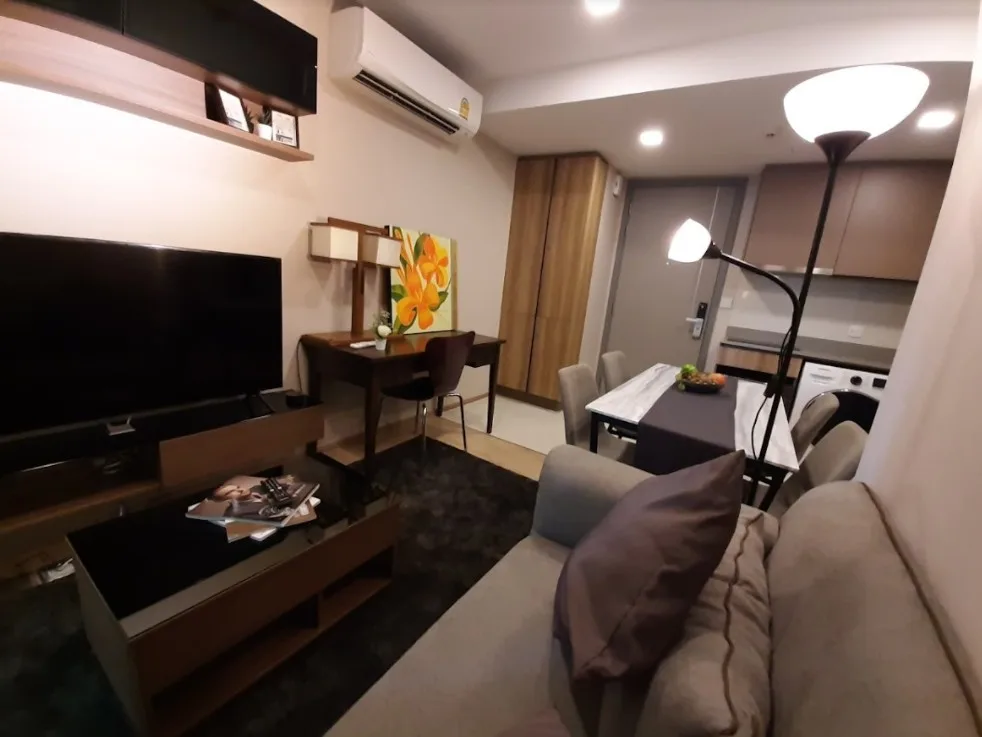 Property photos for Taka Haus Ekamai 12