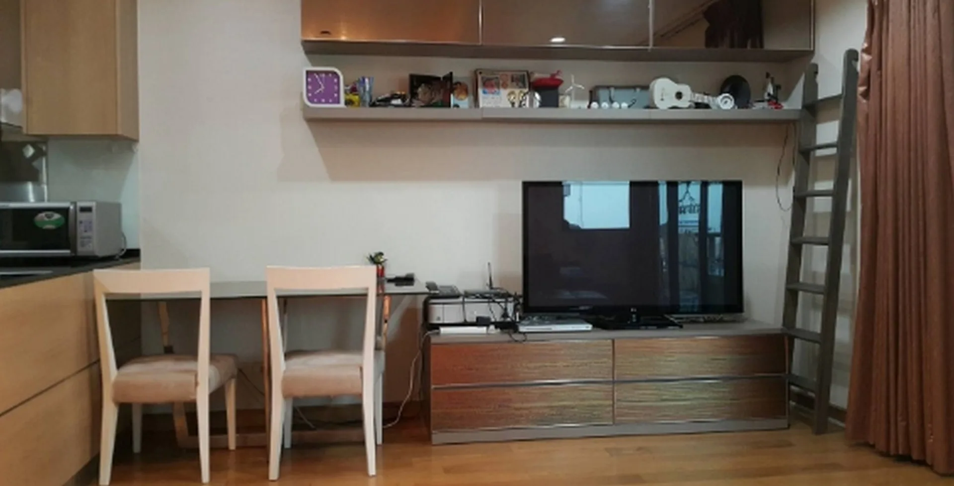 Property photos for Sathorn Gardens