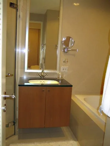 Property photos for Hampton Thonglor 10