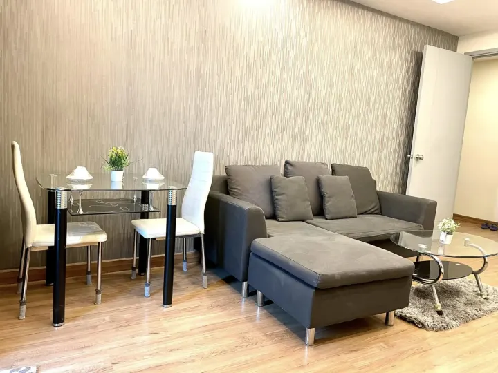 Property photos for Thru Thonglor