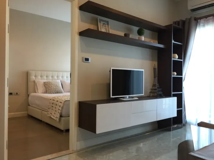 Property photos for The Crest Sukhumvit 34
