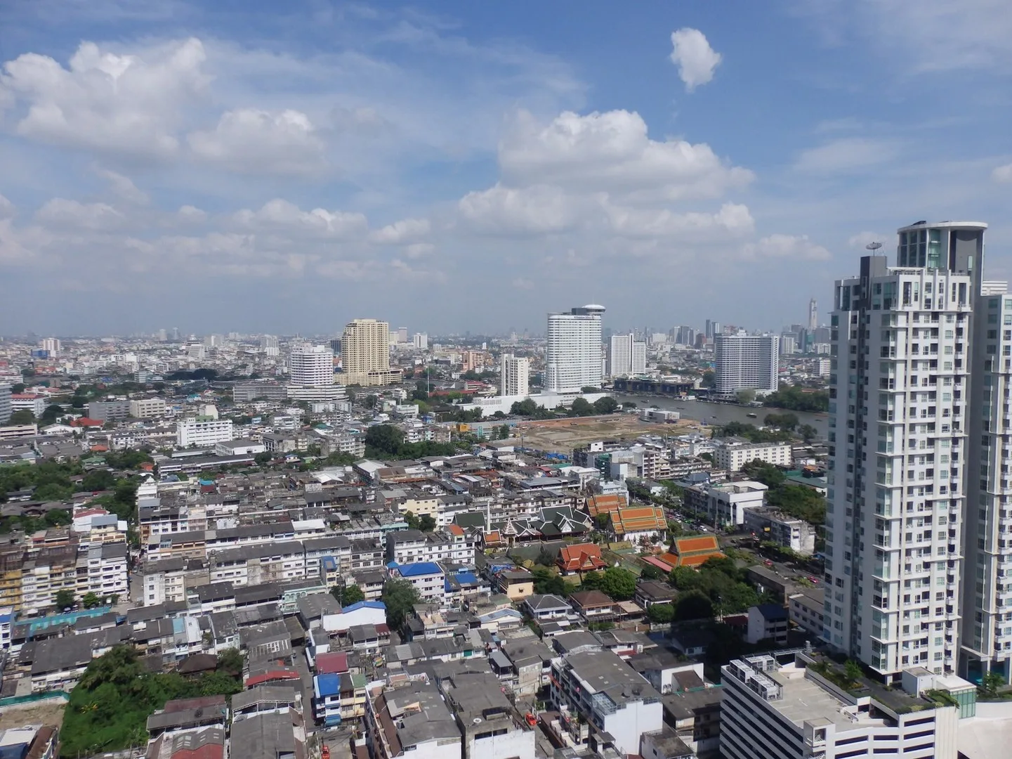Property photos for Urbano Absolute Sathon - Taksin