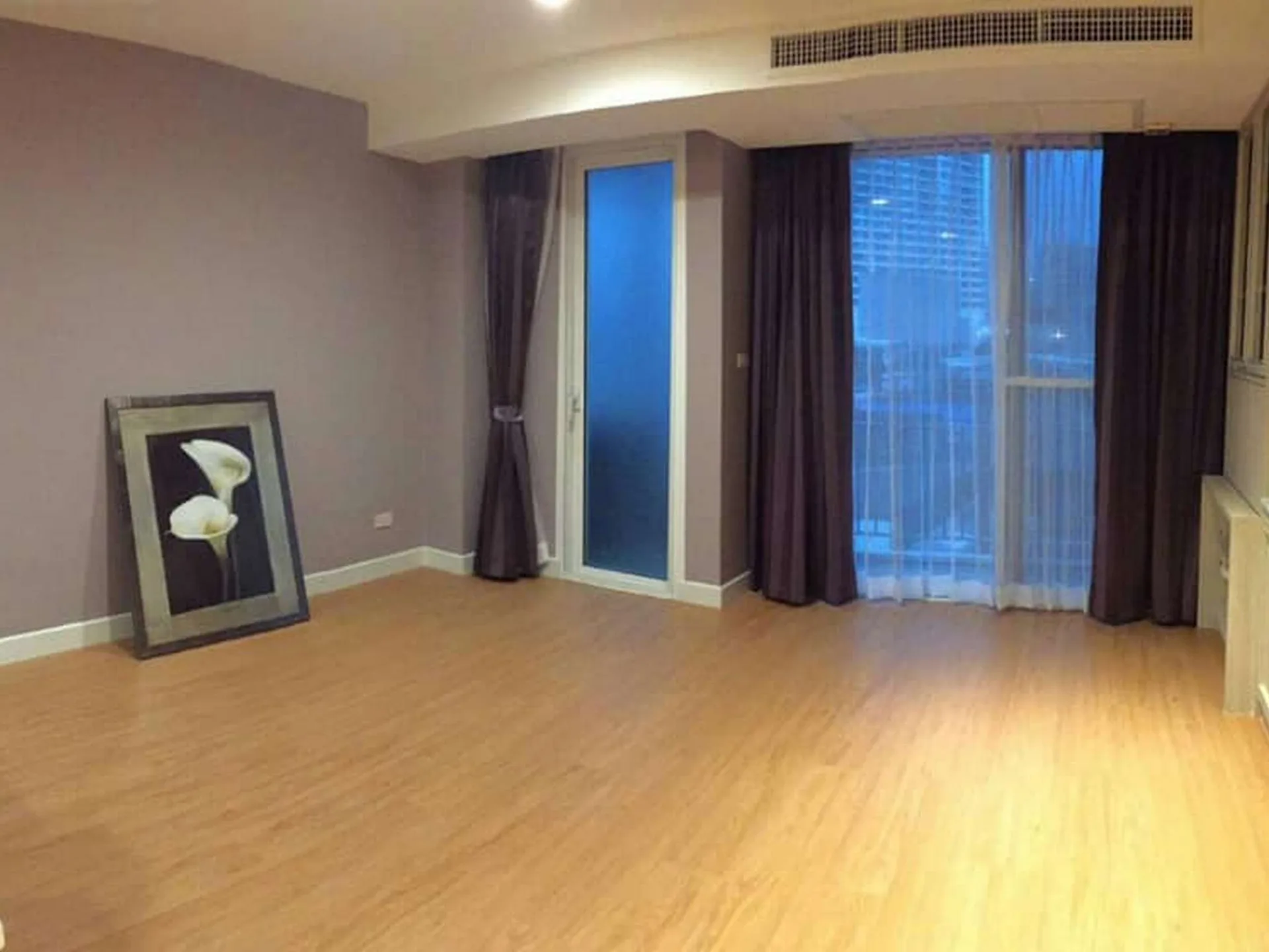 Property photos for The Bangkok Thanon Sub