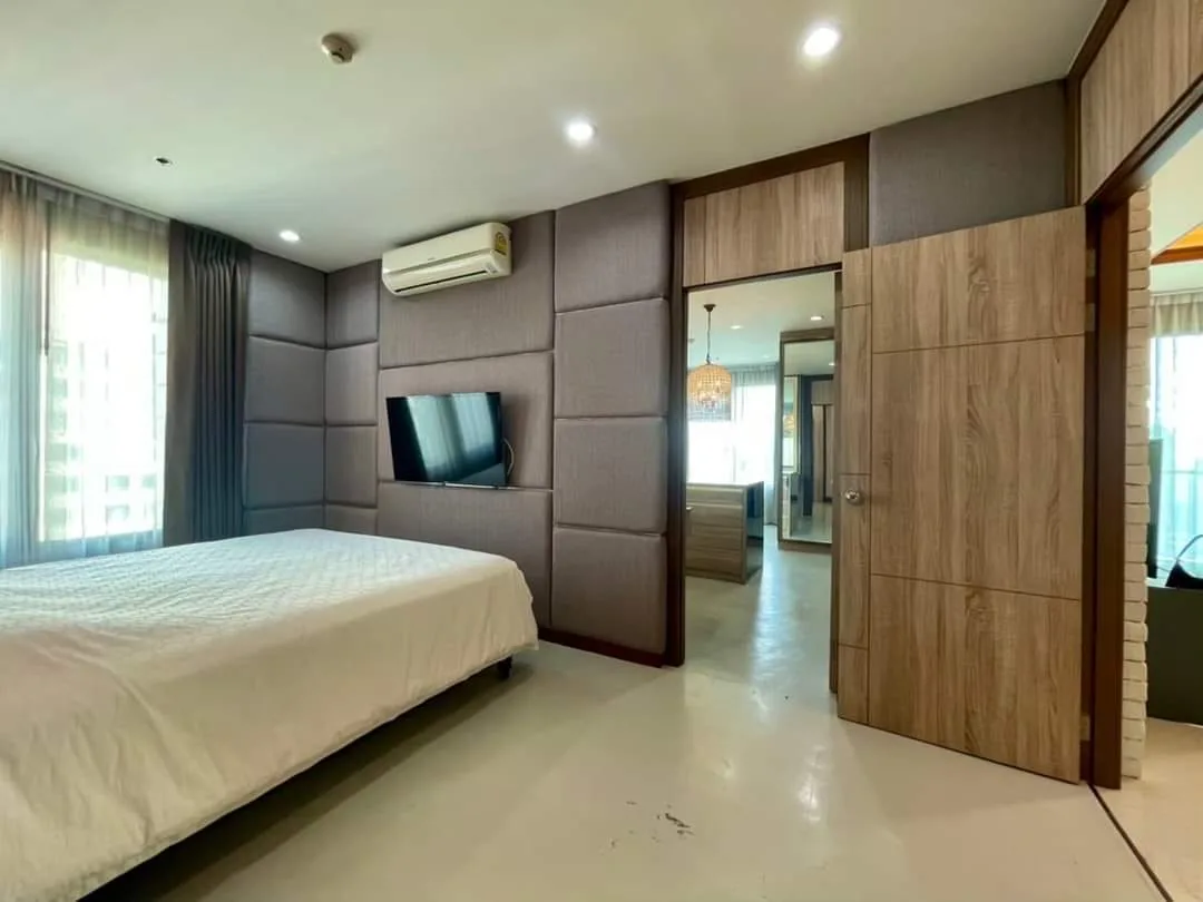 Property photos for Villa Asoke