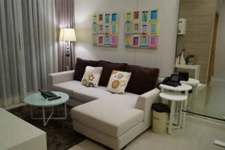 Property photos for Circle Condominium