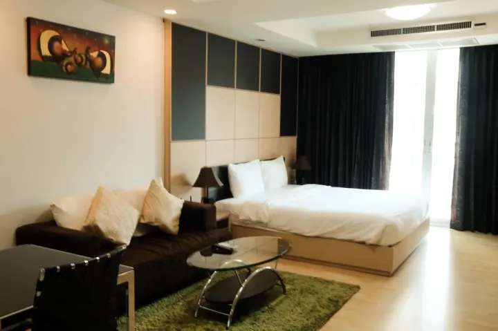 Property photos for The Rajdamri