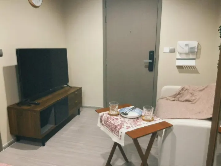 Property photos for Life Asoke Hype