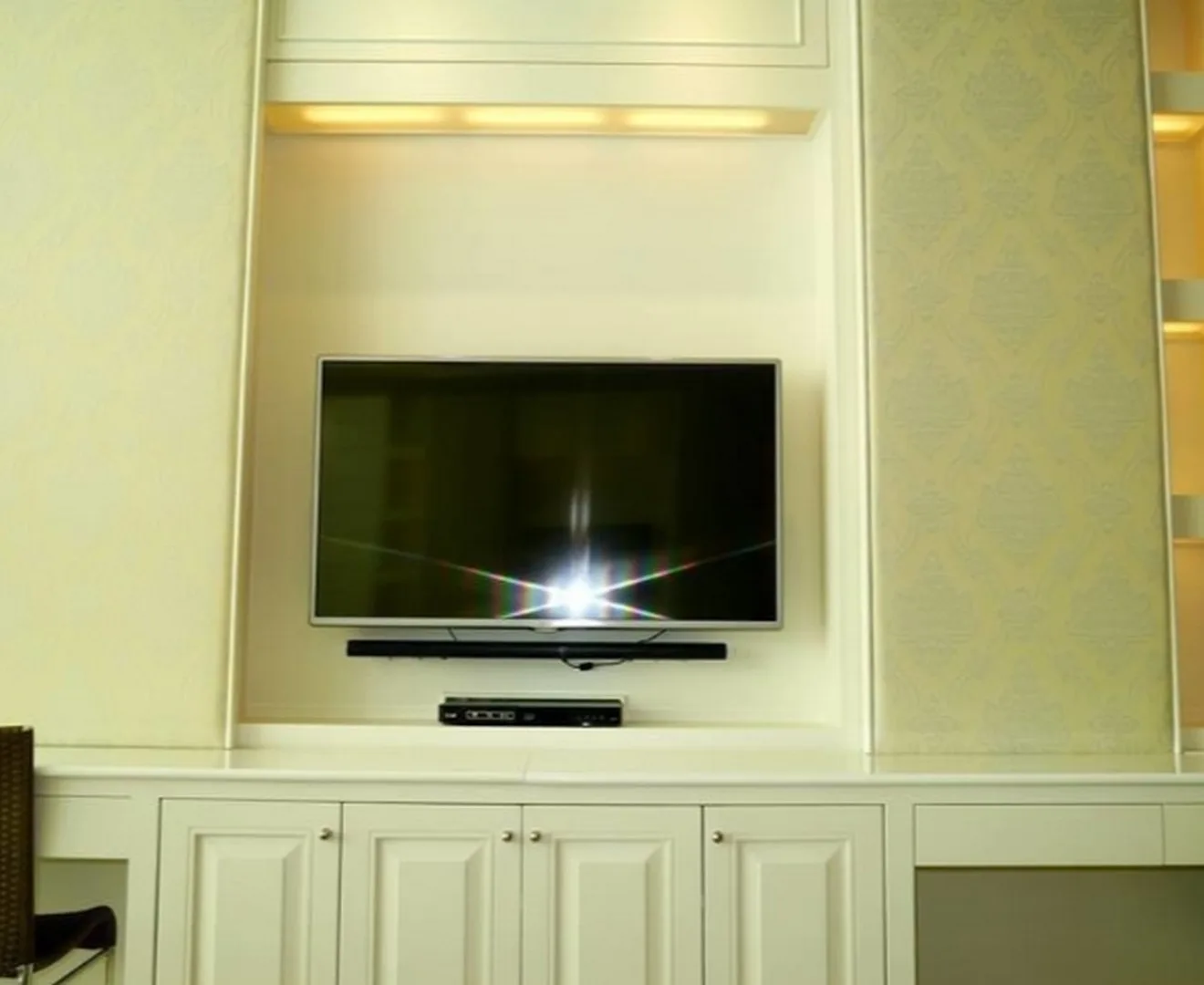 Property photos for Baan Sathorn Chaopraya