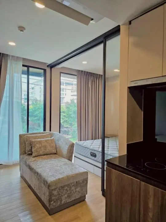 Property photos for Lloyd Soonvijai-thonglor