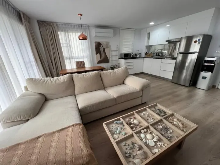 Property photos for The Clover Thonglor