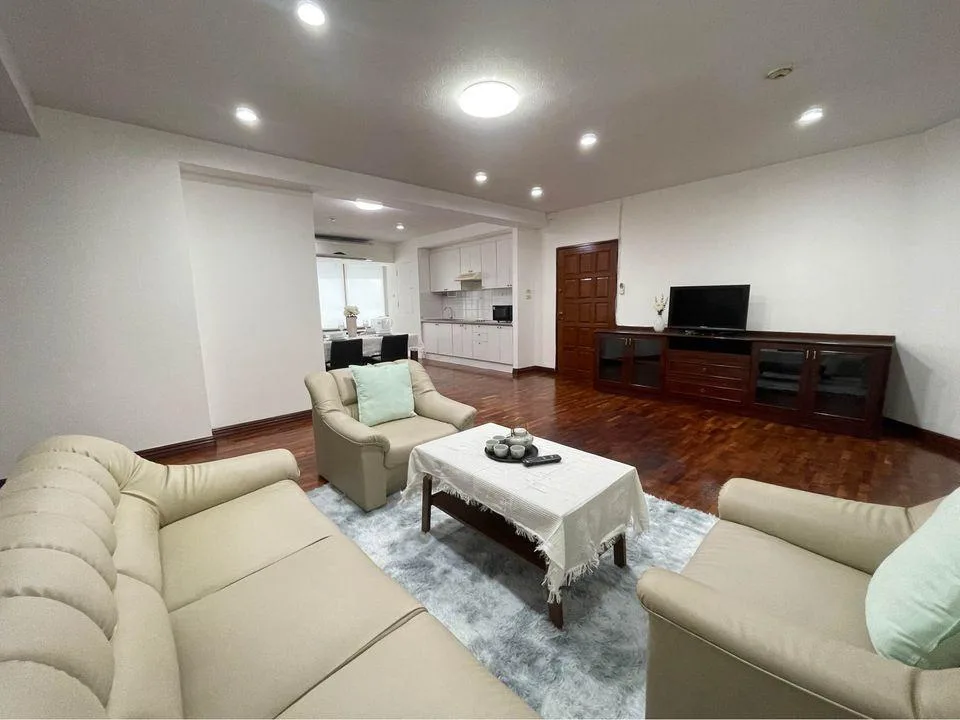Property photos for P.r. Home 2 Thonglor Soi 8