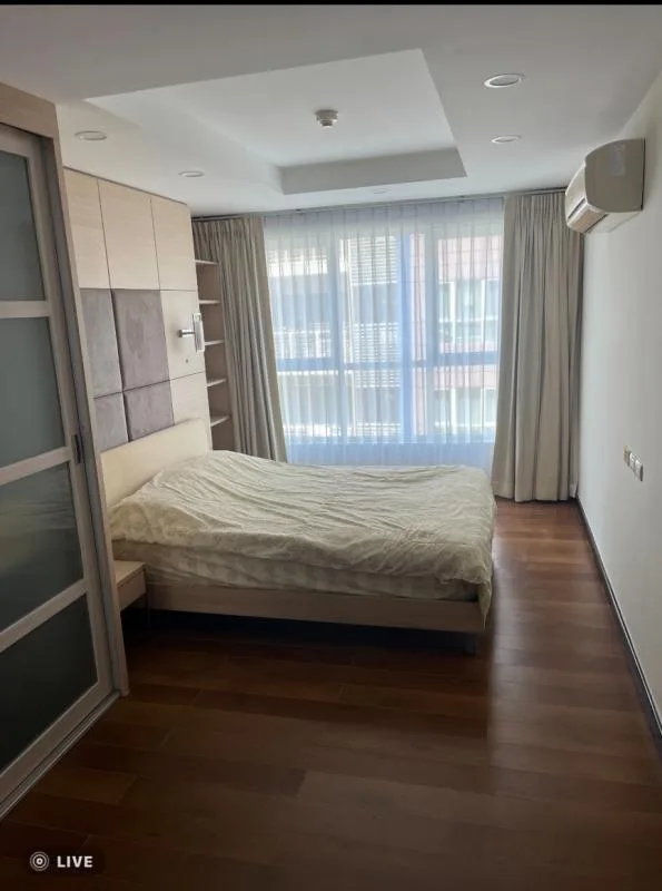 Property photos for Avenue 61