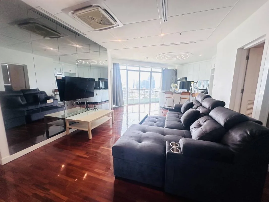 Property photos for Baan Sathorn Chaopraya
