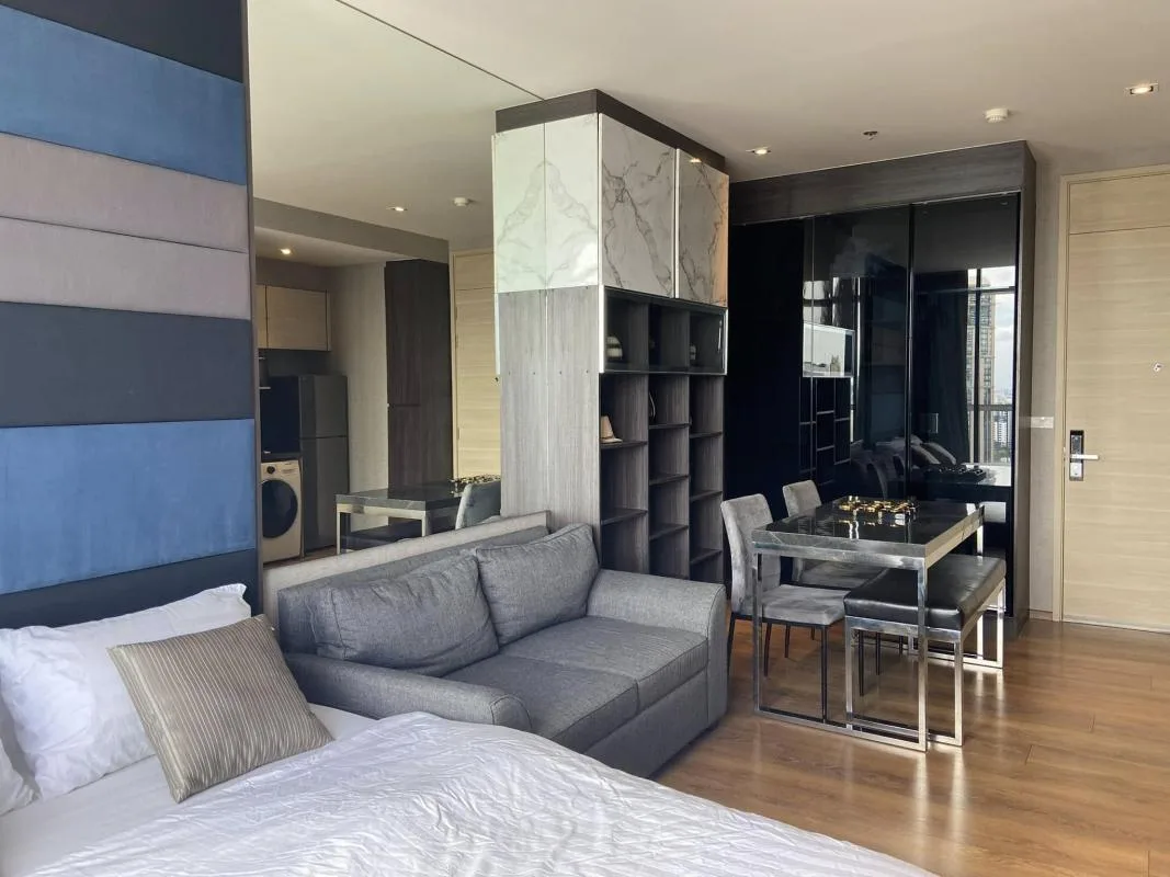 Property photos for Park Origin Phromphong