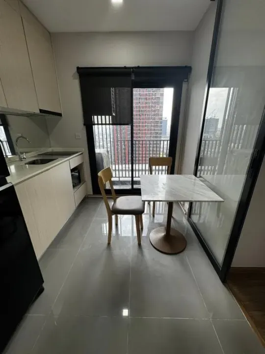 Property photos for Metris Rama 9-ramkhamhaeng