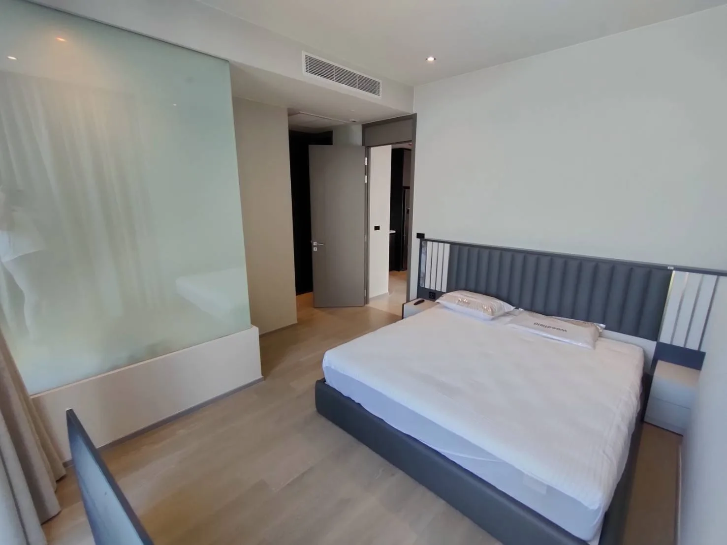 Property photos for Hyde Heritage Thonglor