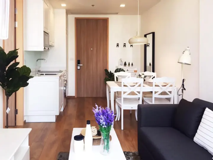 Property photos for Noble BE 33
