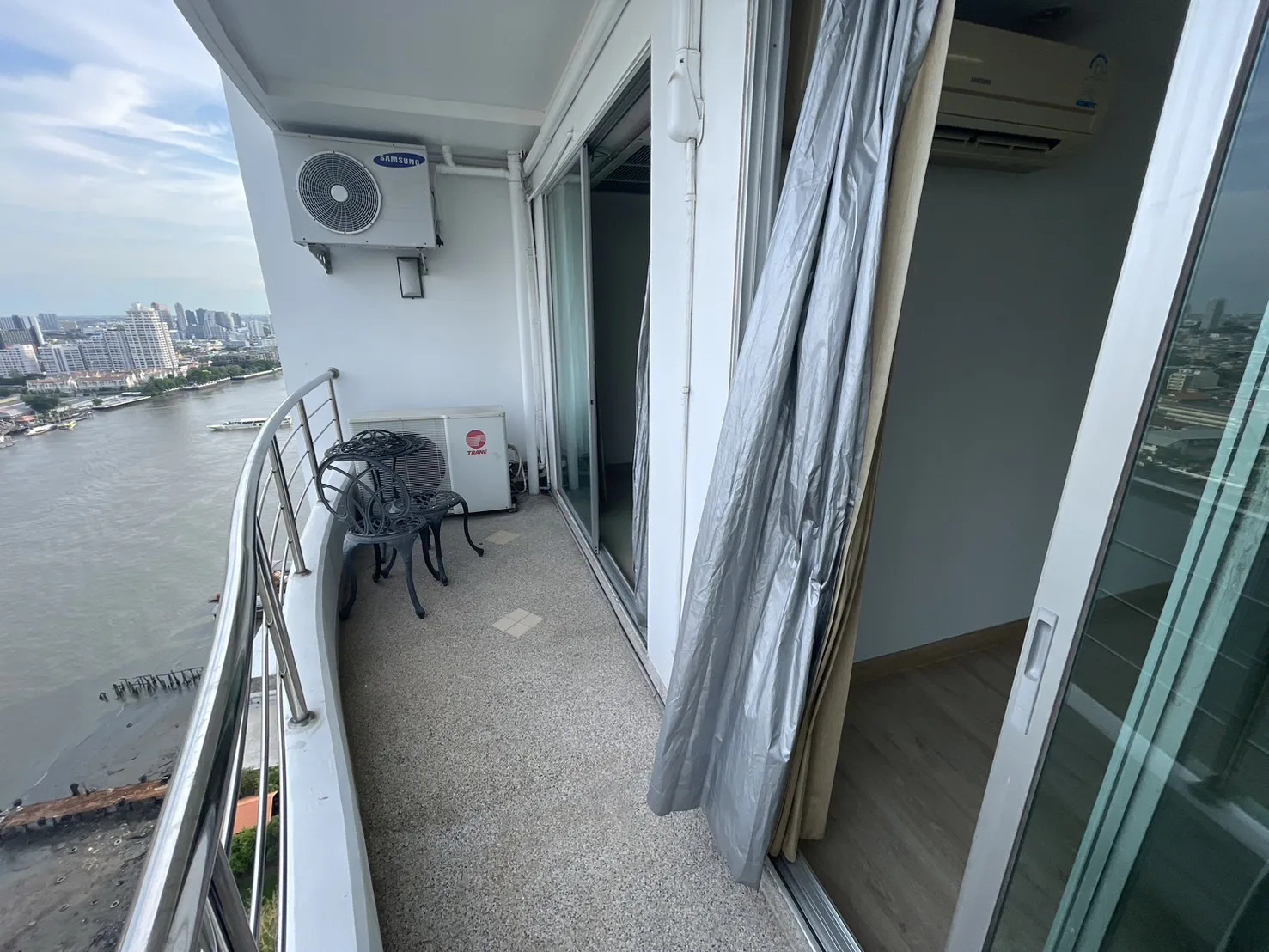 Property photos for Supalai River Place