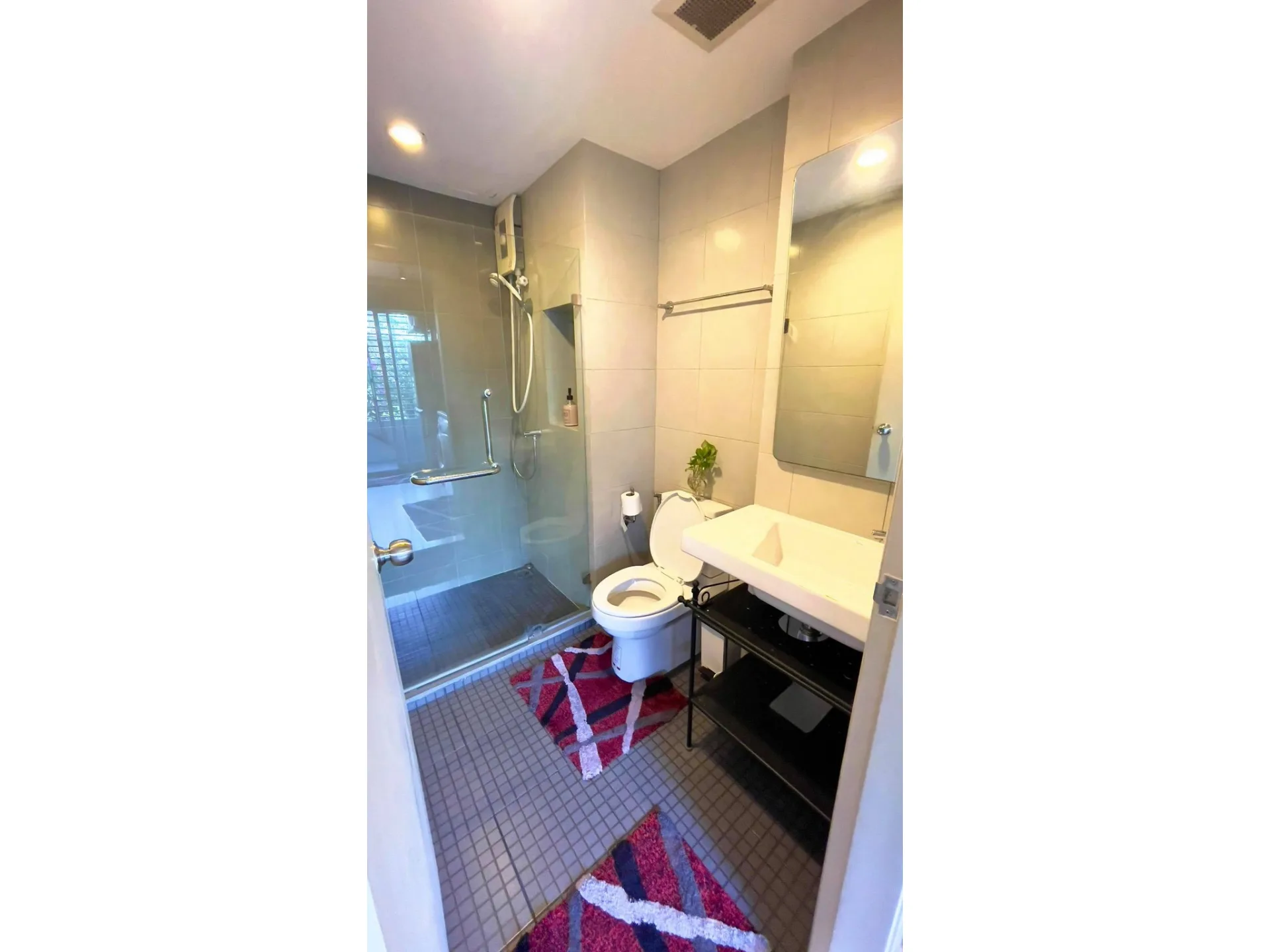 Property photos for Elio Del Ray