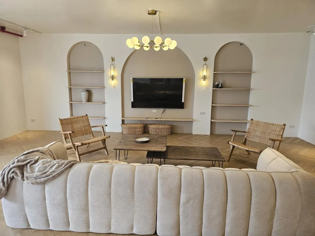 Property photos for Las Colinas