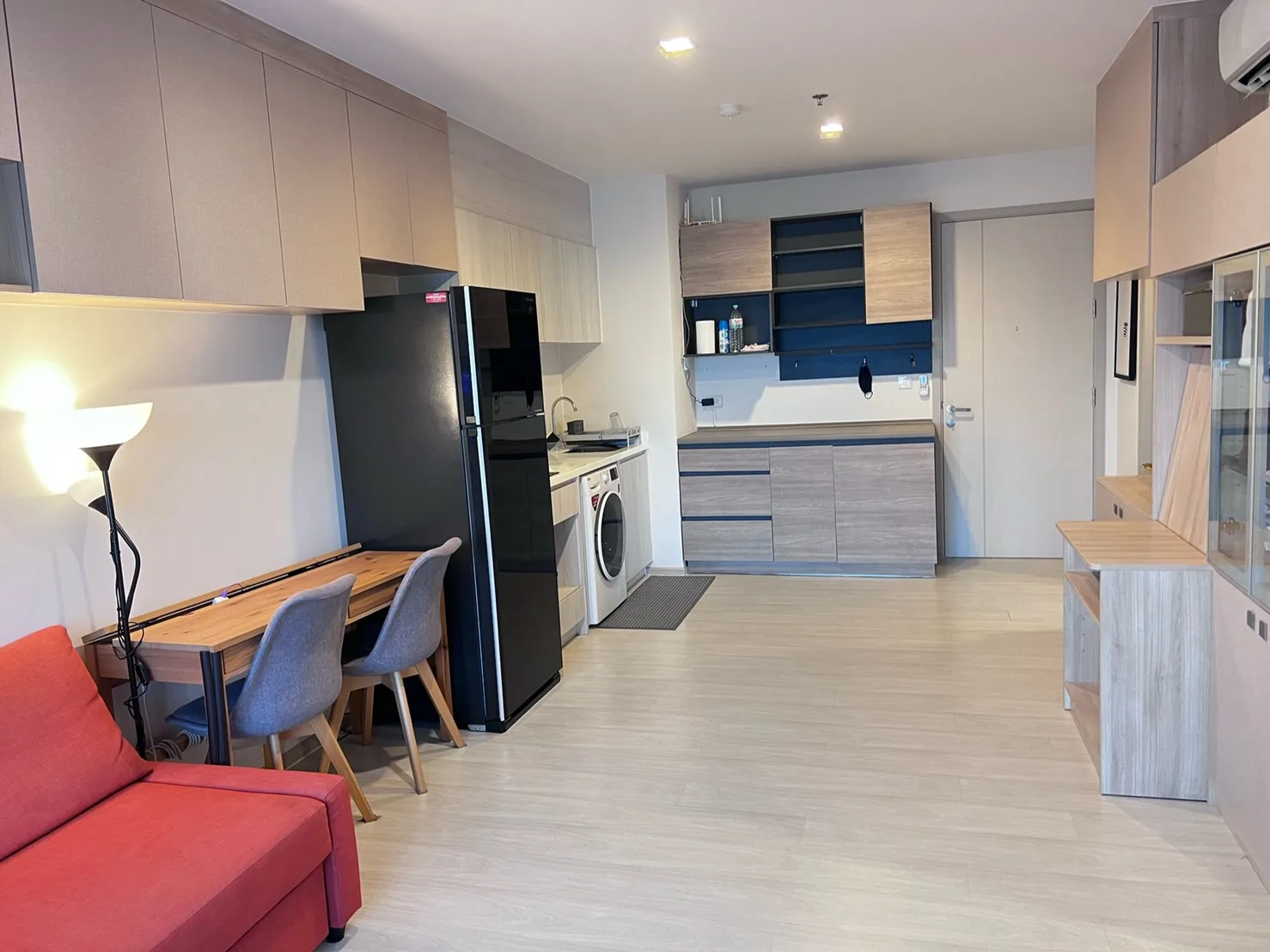 Property photos for Life Sukhumvit 48