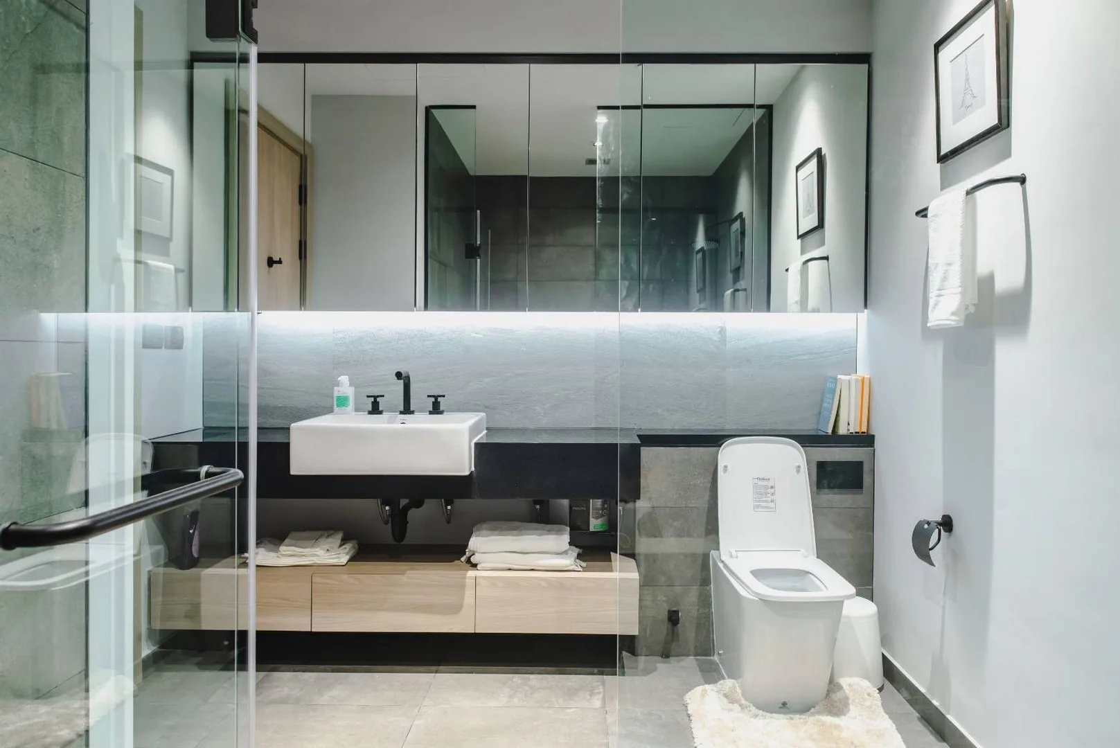 Property photos for The Lofts Asoke