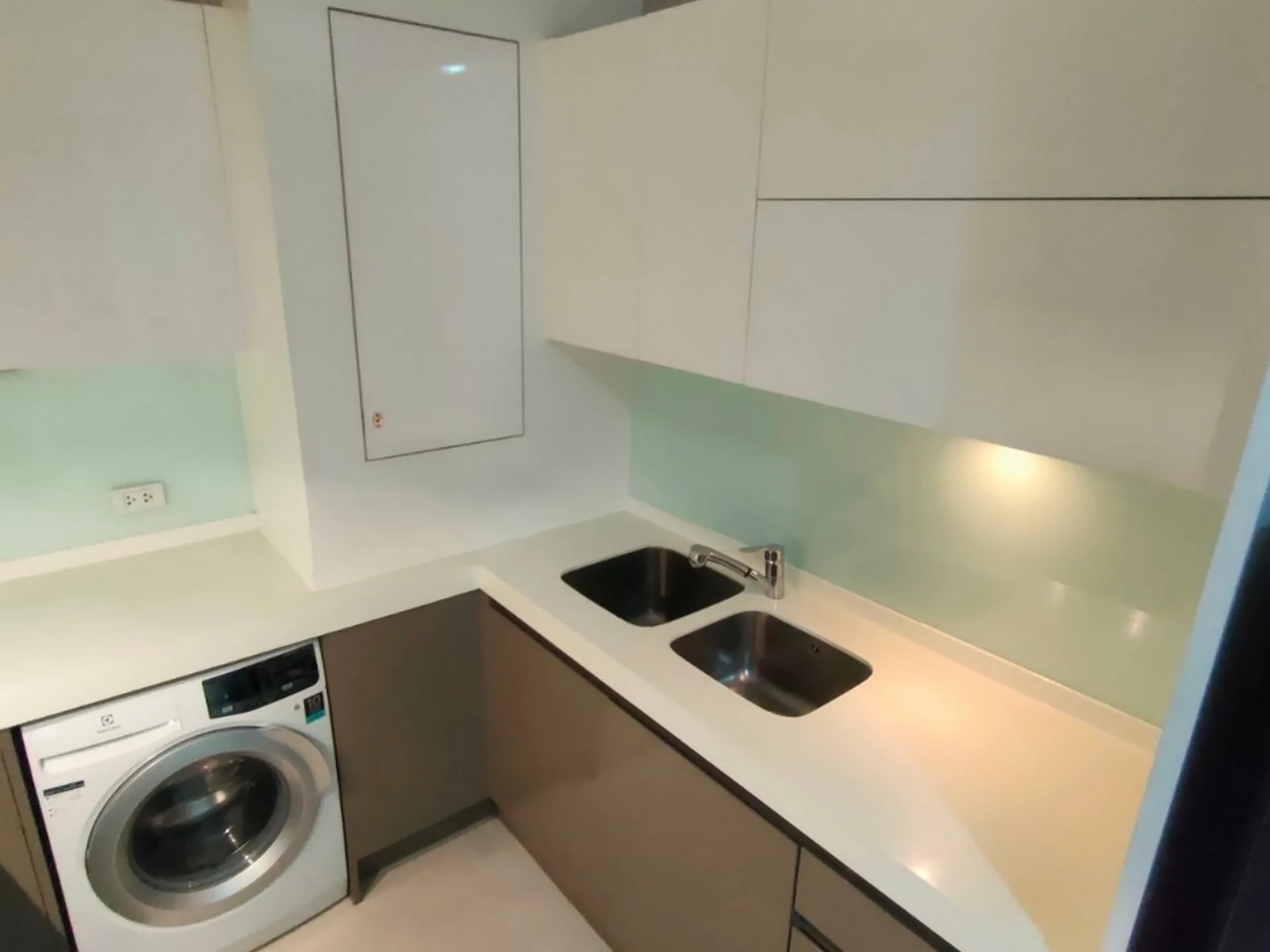 Property photos for Q Langsuan