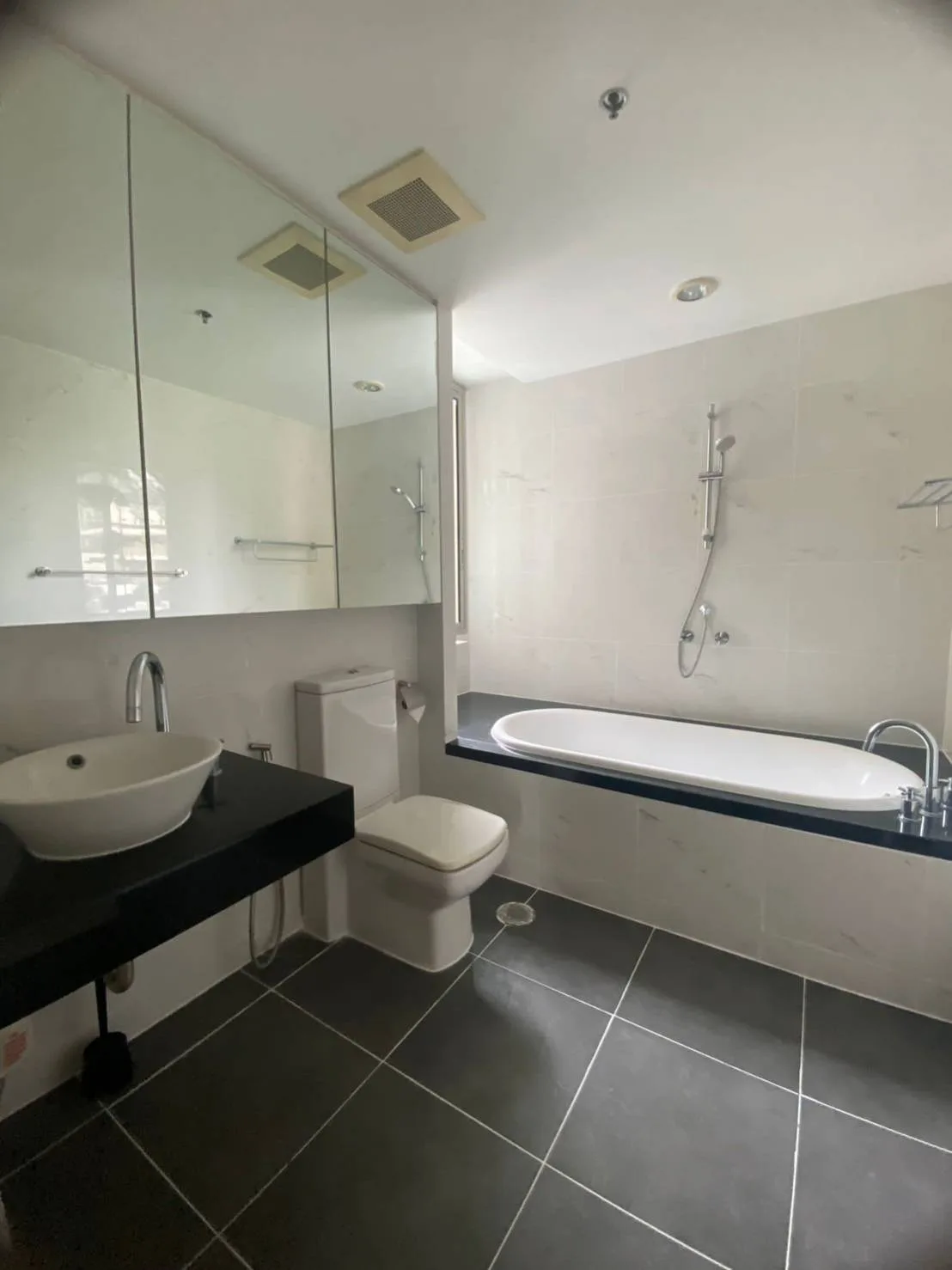 Property photos for The Legend Saladaeng