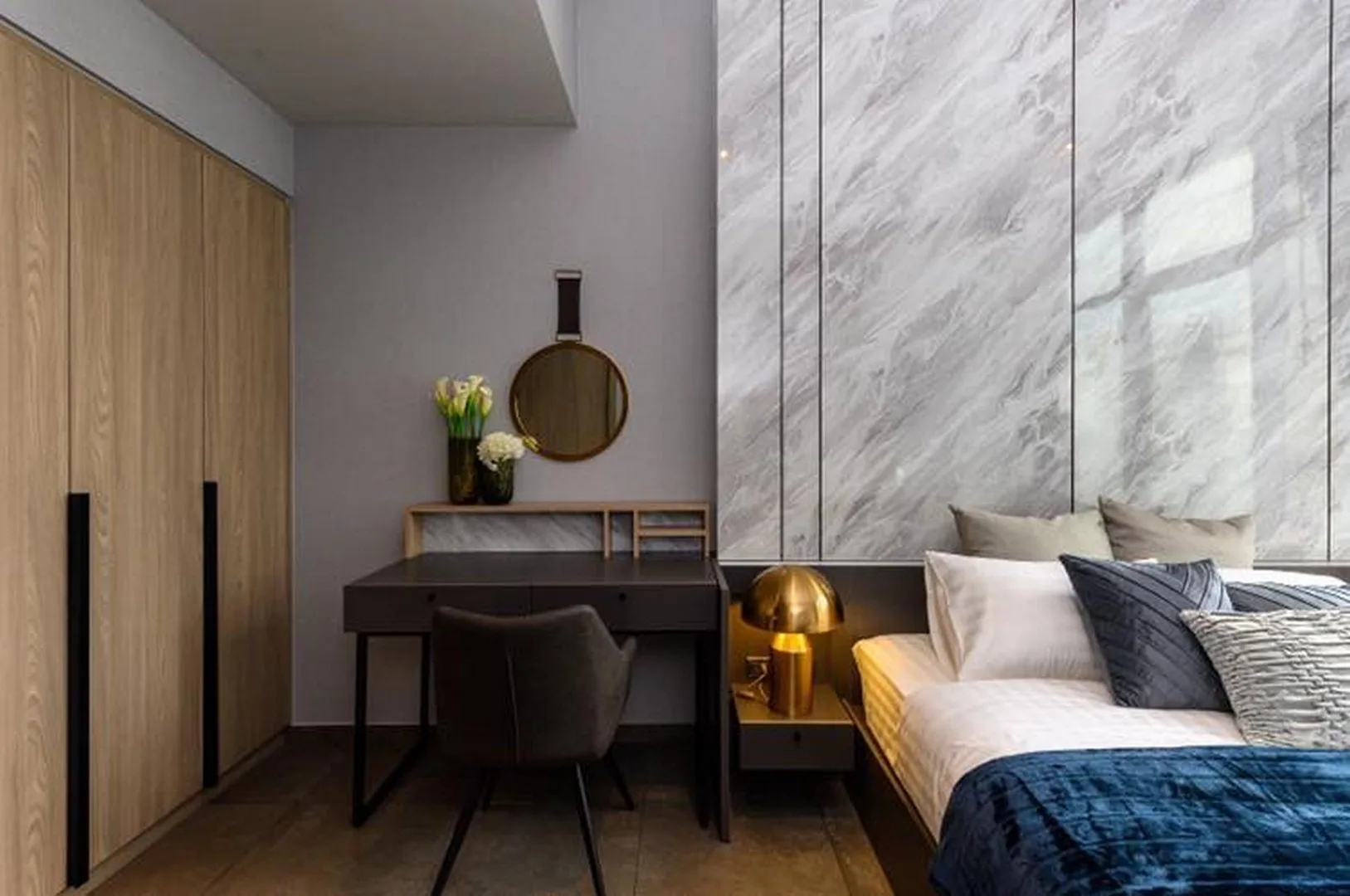Property photos for The Lofts Asoke